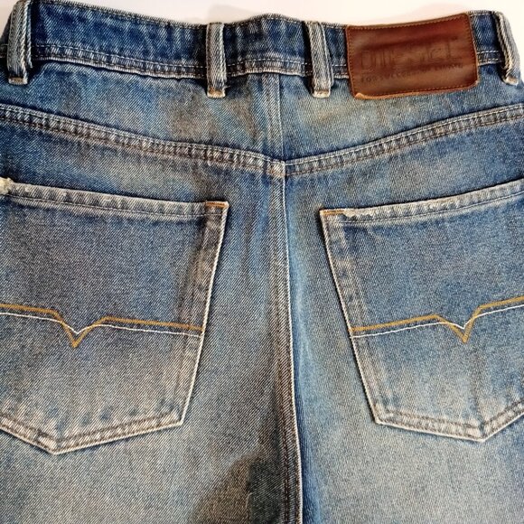 Diesel Industry Jeans Mens  Regular Straight Leg Blue Fading Whiskering SZ 30 - Picture 3 of 16